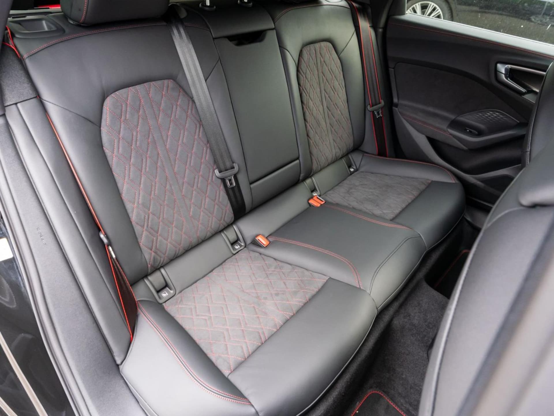 Audi A5 Avant e-hybrid