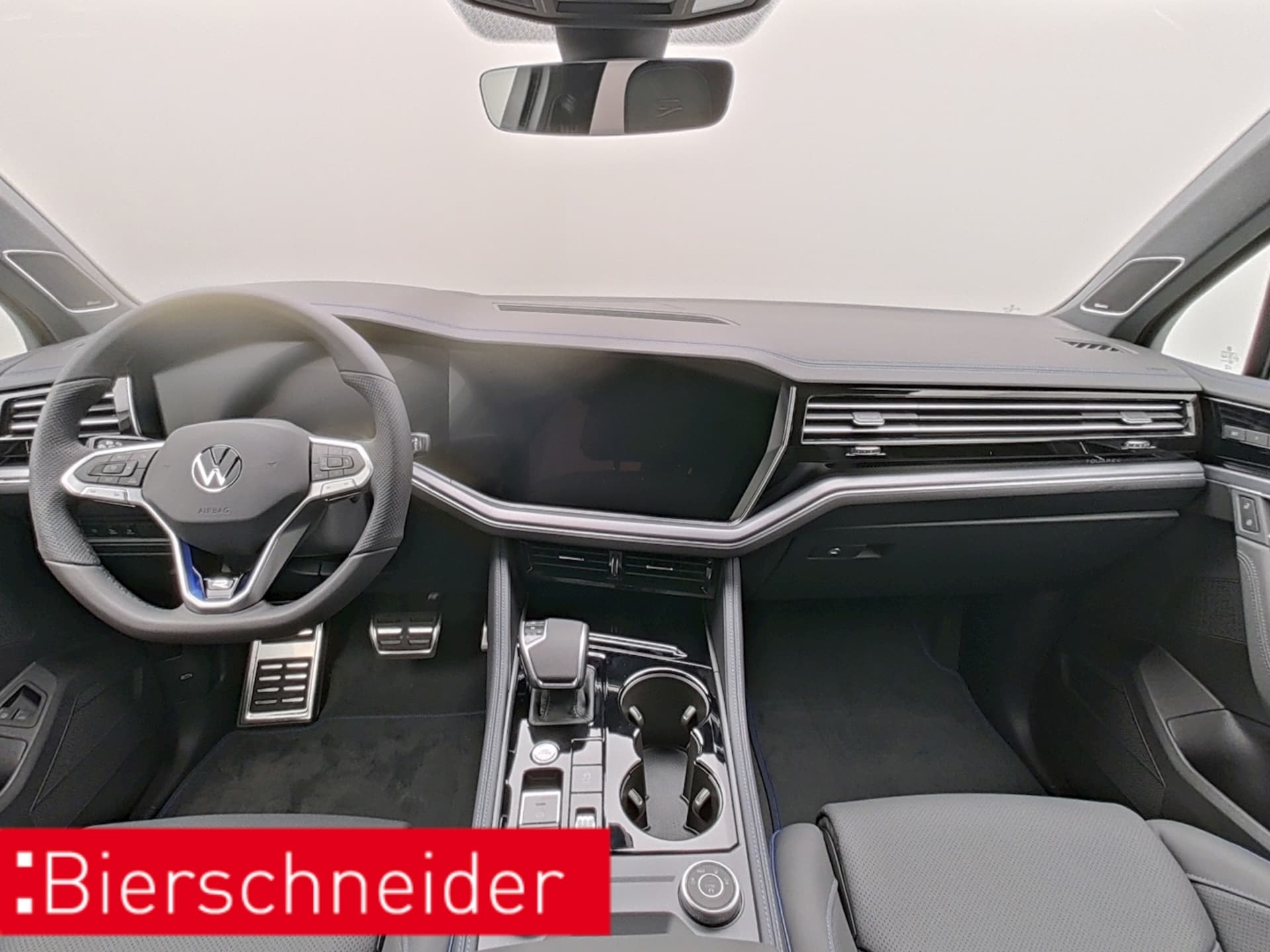 Volkswagen Touareg R