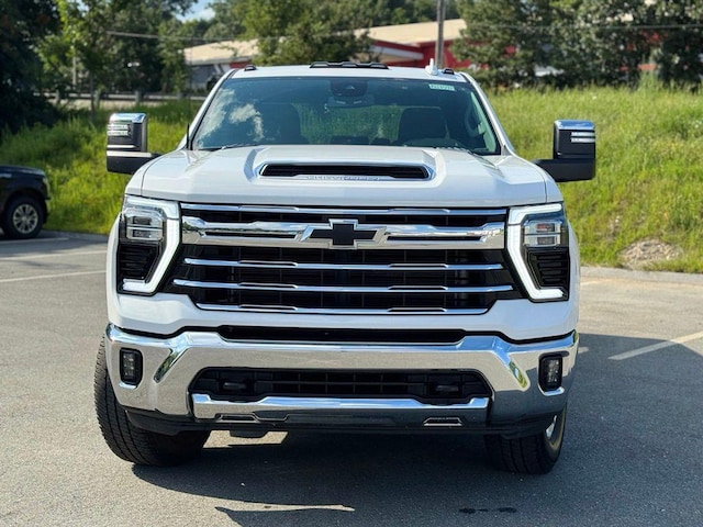 2024 Chevrolet Silverado 2500HD LTZ - Photo 9
