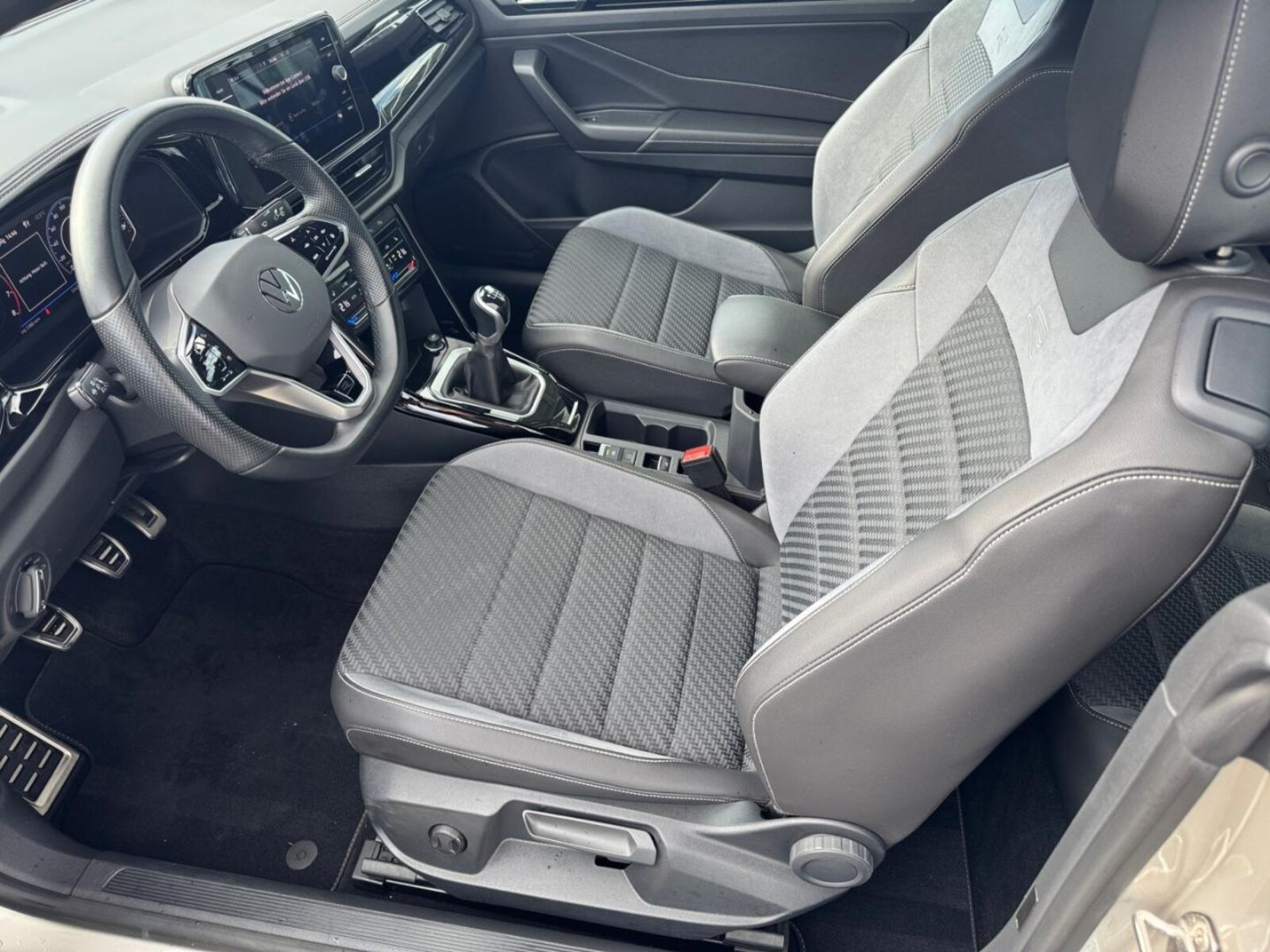 Volkswagen T-Roc Cabriolet – Bild 6