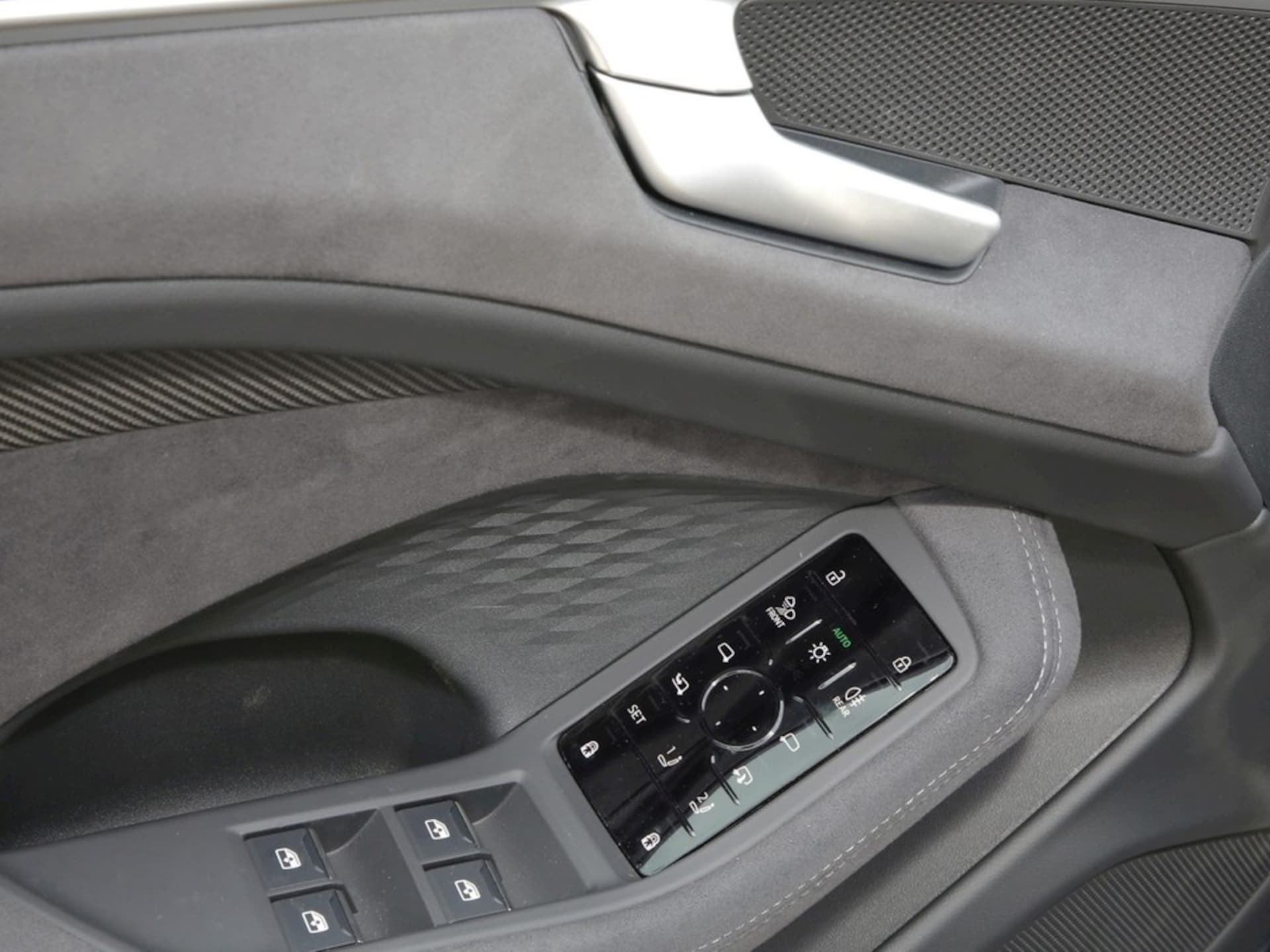 Audi A6 Avant edition one