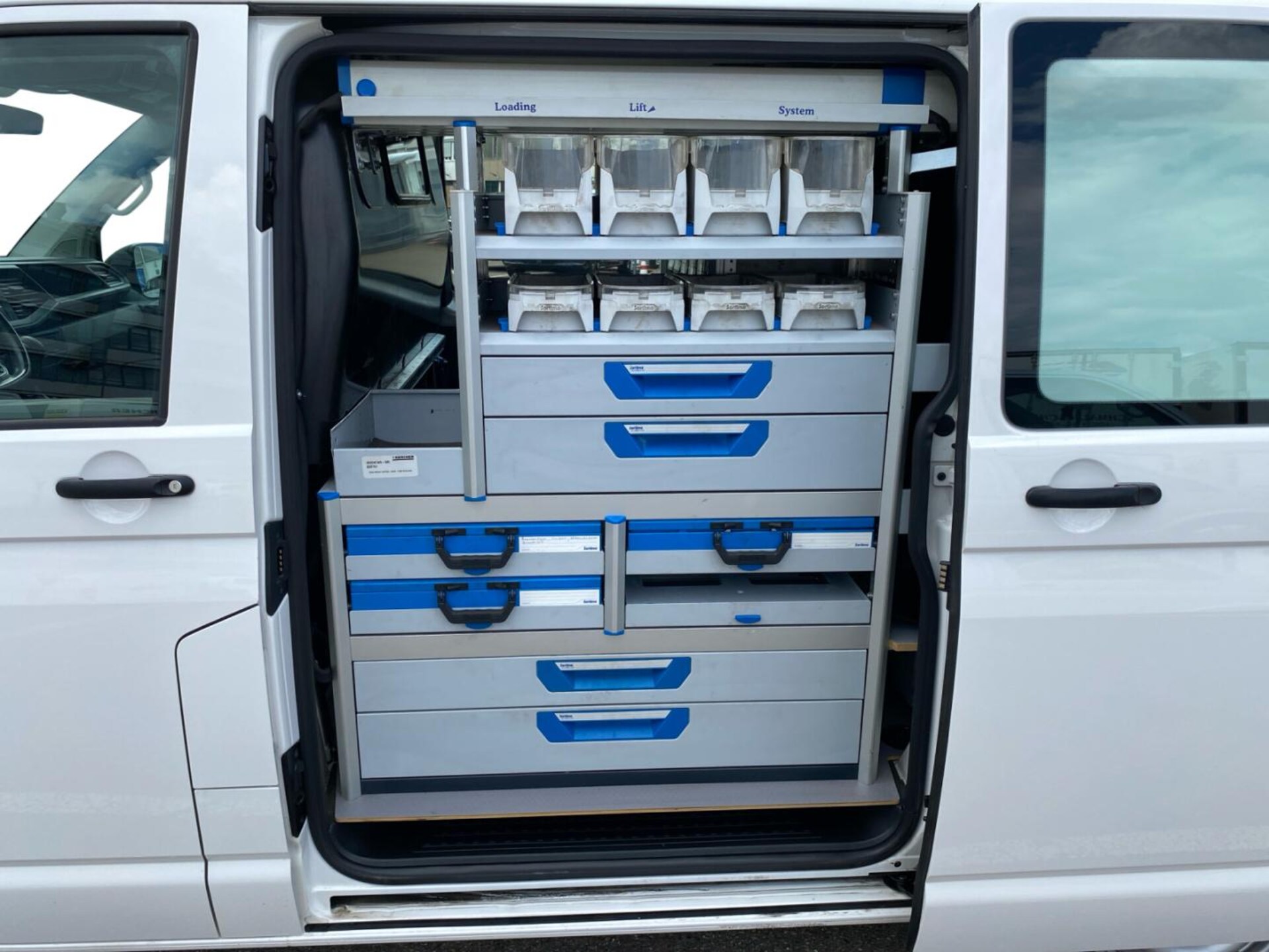 Volkswagen T6.1 Transporter Kasten kurzer Radstand