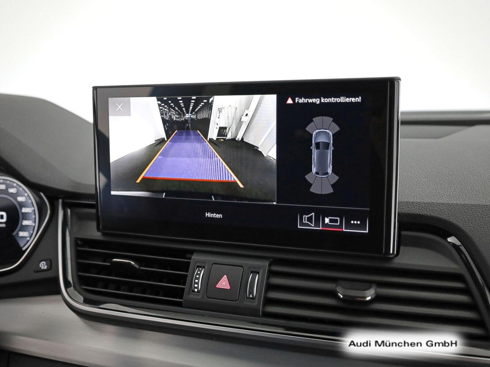Audi Q5 – Bild 17