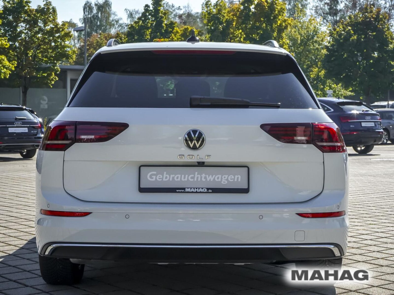 Volkswagen Golf Variant – Bild 7