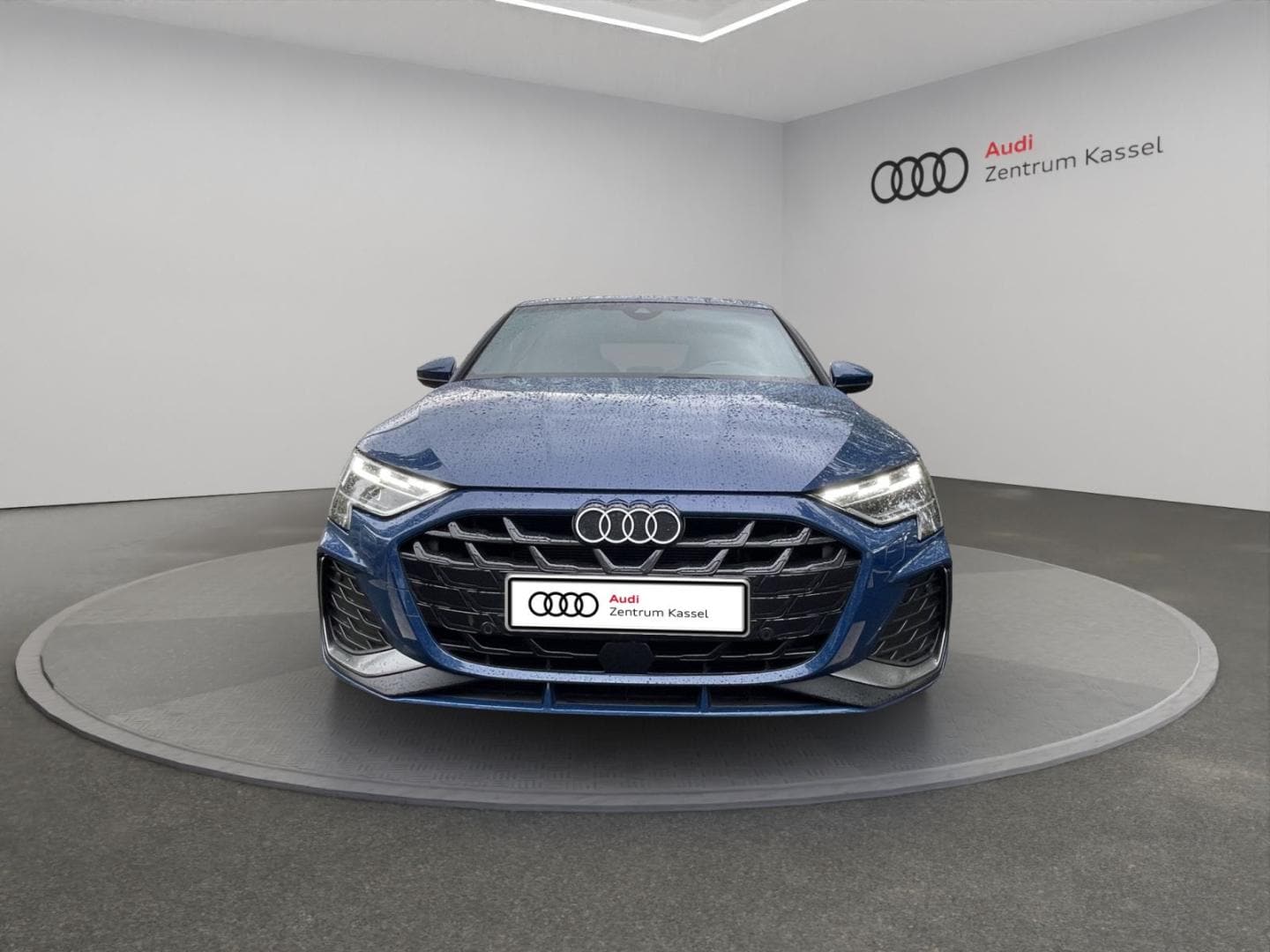 Bild über Audi A3 Sportback S line 35 TFSI S tronic - für weitere Informationen kontaktieren Sie den Audi Partner