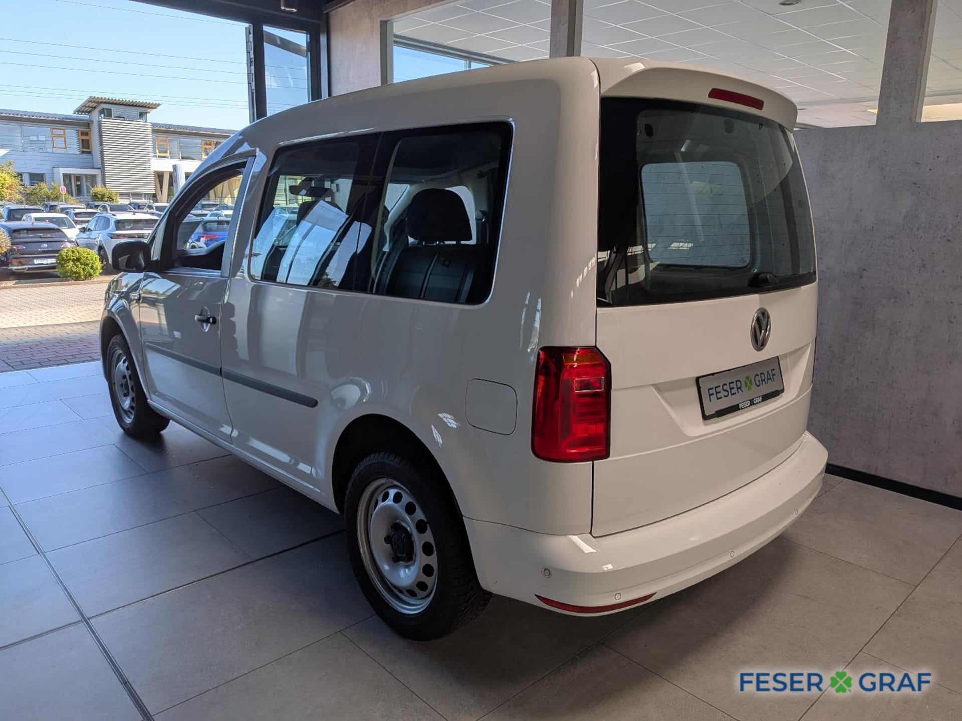 Volkswagen Caddy Kombi Basis-Modell