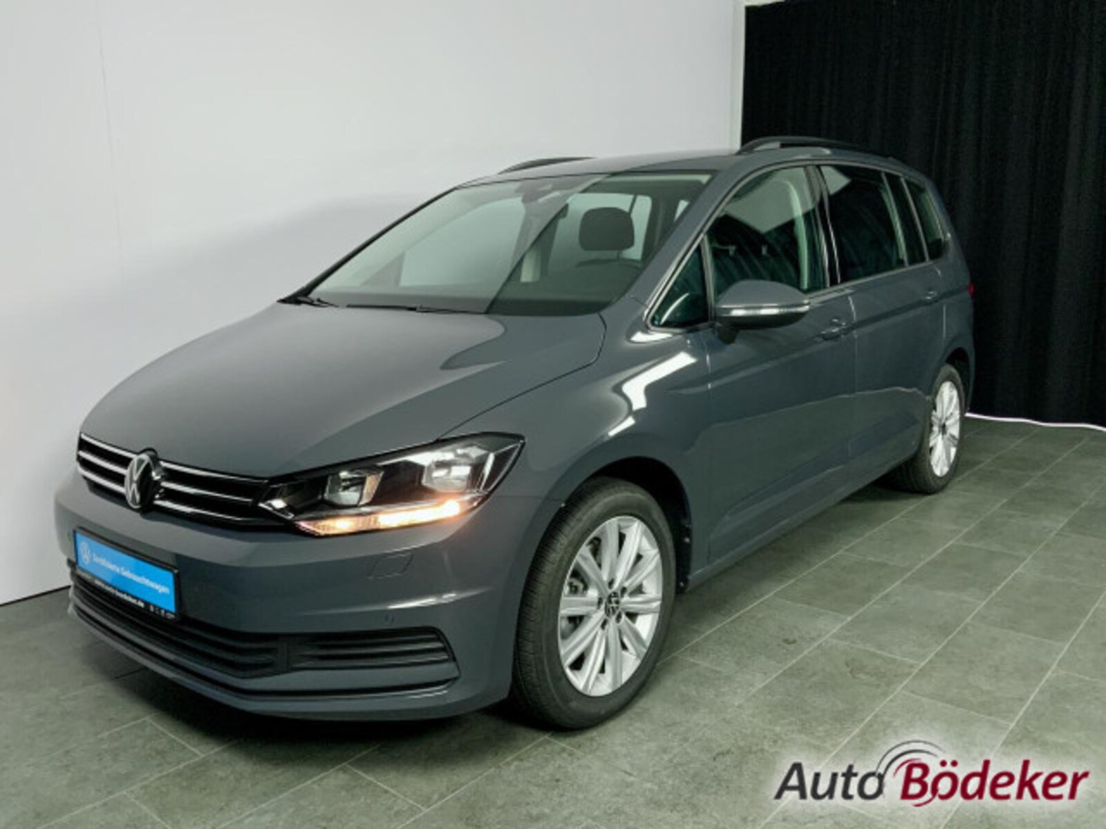 Volkswagen Touran – Bild 5
