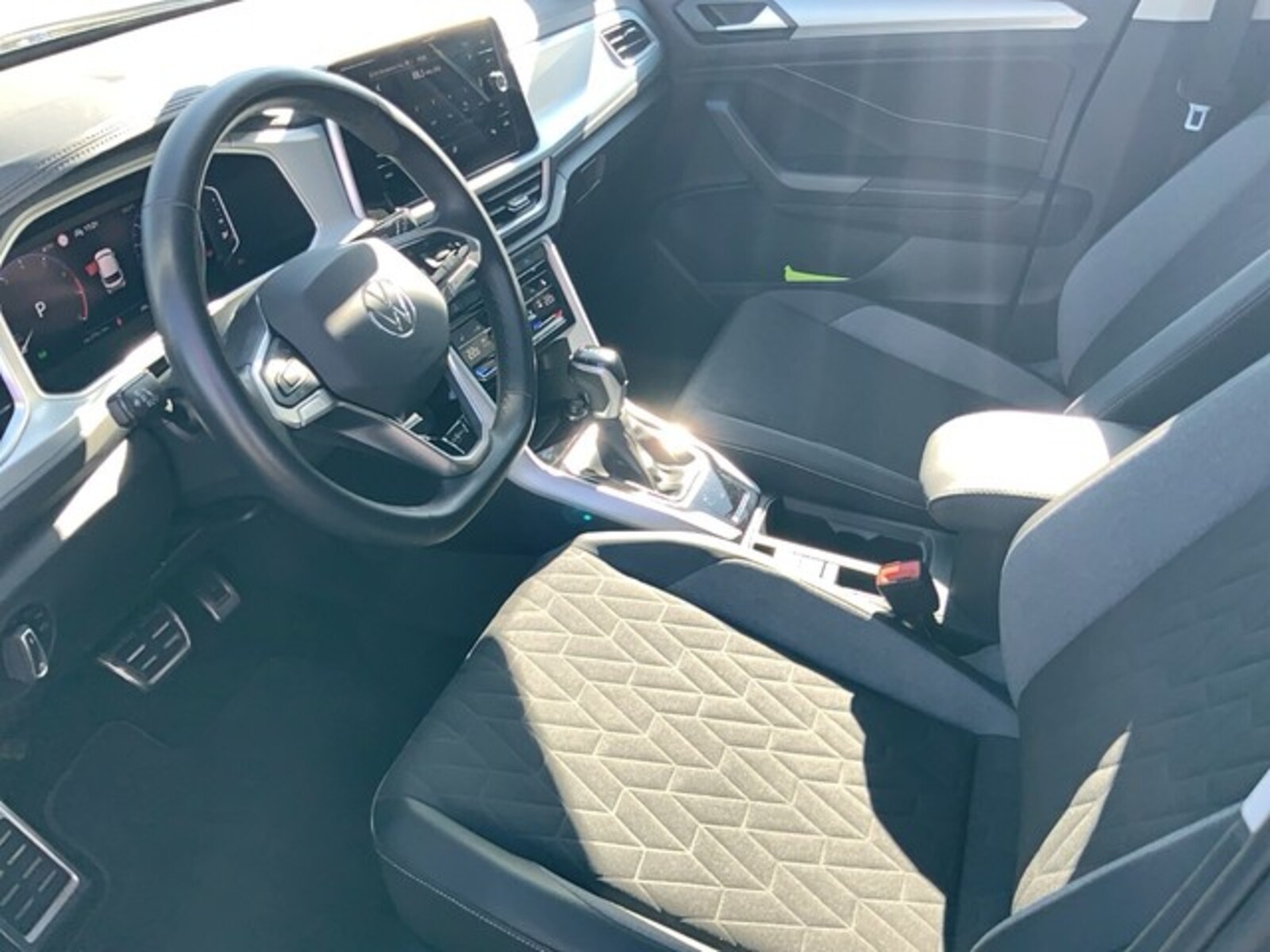 Volkswagen T-Roc – Bild 8