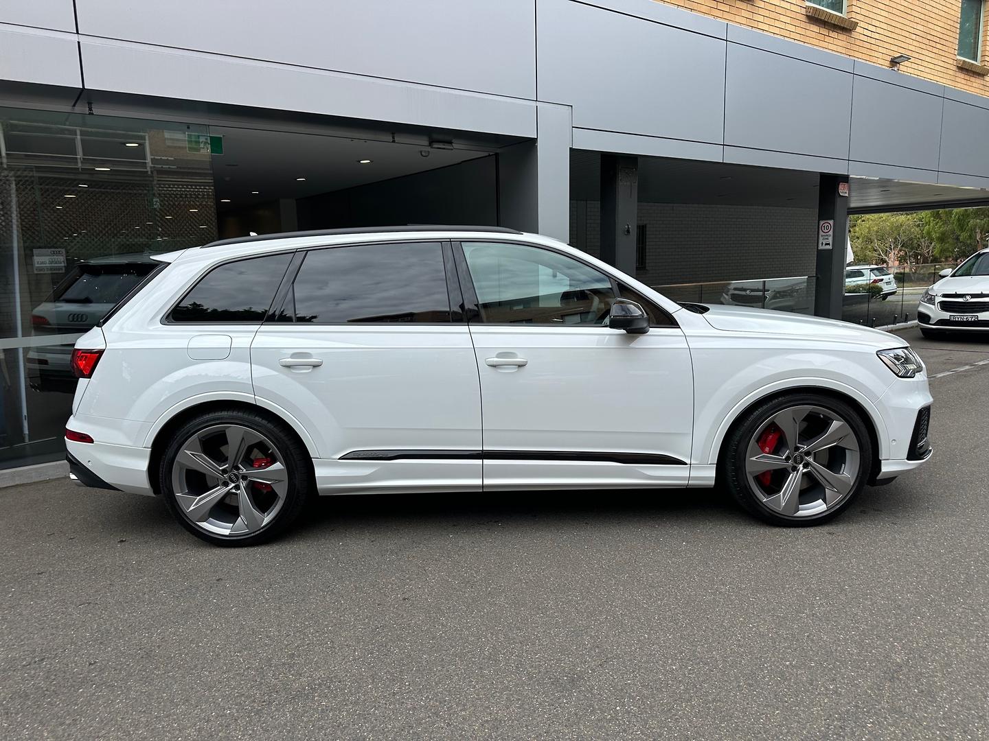 Image about Audi SQ7 SQ7 TFSI 373 kW tiptronic