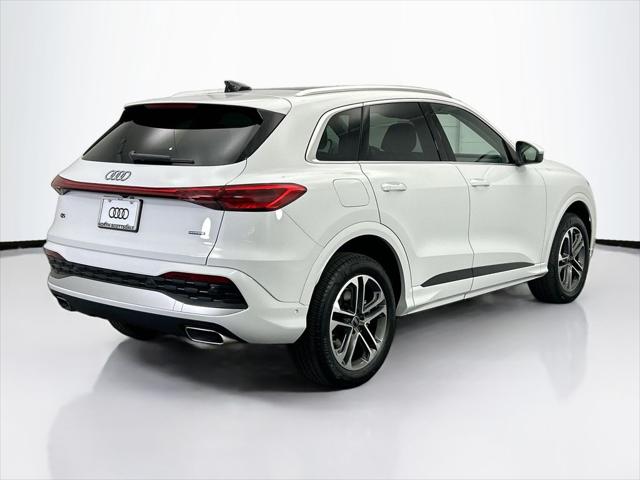 2025 Audi Q5 Premium Plus - Photo 5