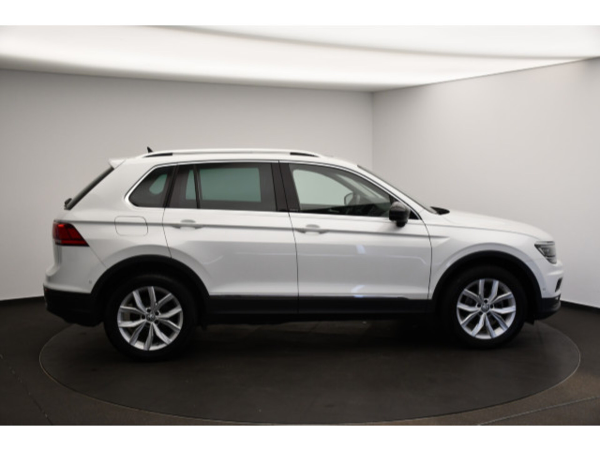 Volkswagen Tiguan IQ.DRIVE