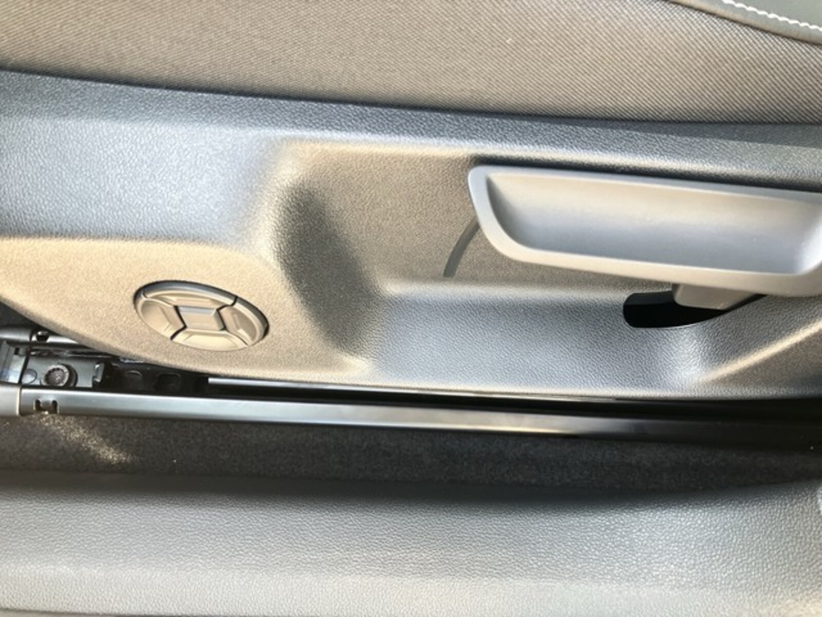 Volkswagen T-Roc – Bild 15