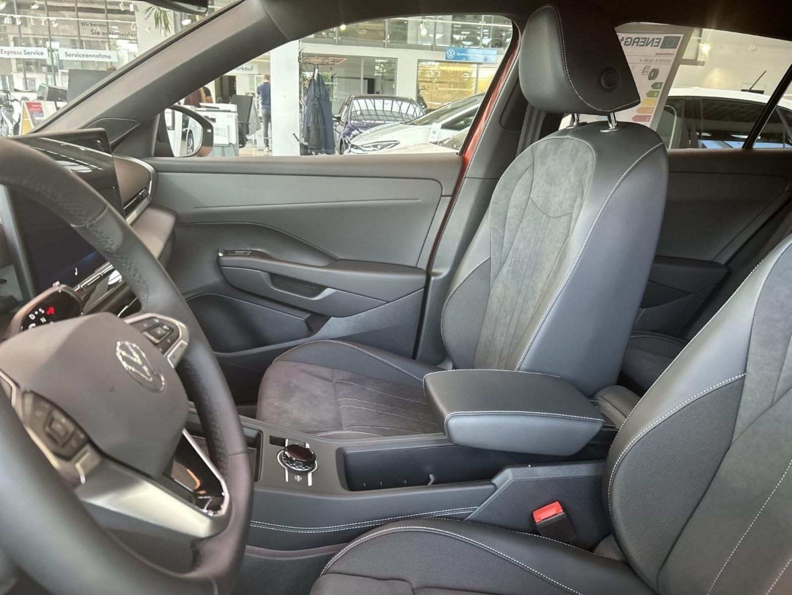 Volkswagen T-Roc – Bild 8
