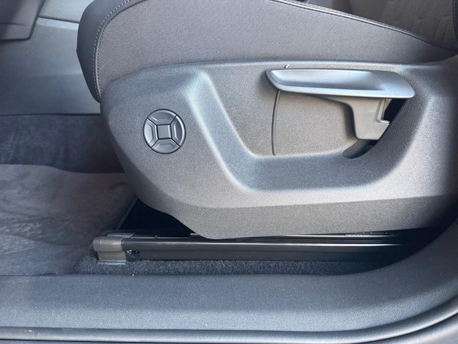 Volkswagen Tiguan – Bild 20