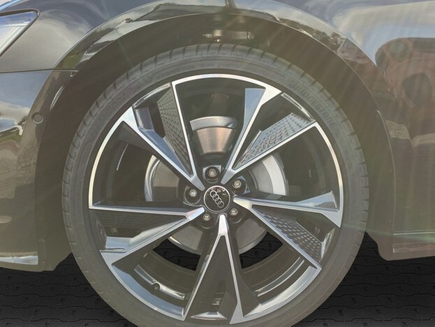 Image about Audi A6 Avant S line 40 TDI quattro S tronic