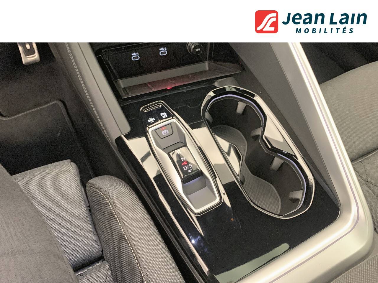 Image about Audi Q5 e-hybrid S line e-hybrid quattro 299 chS tronic