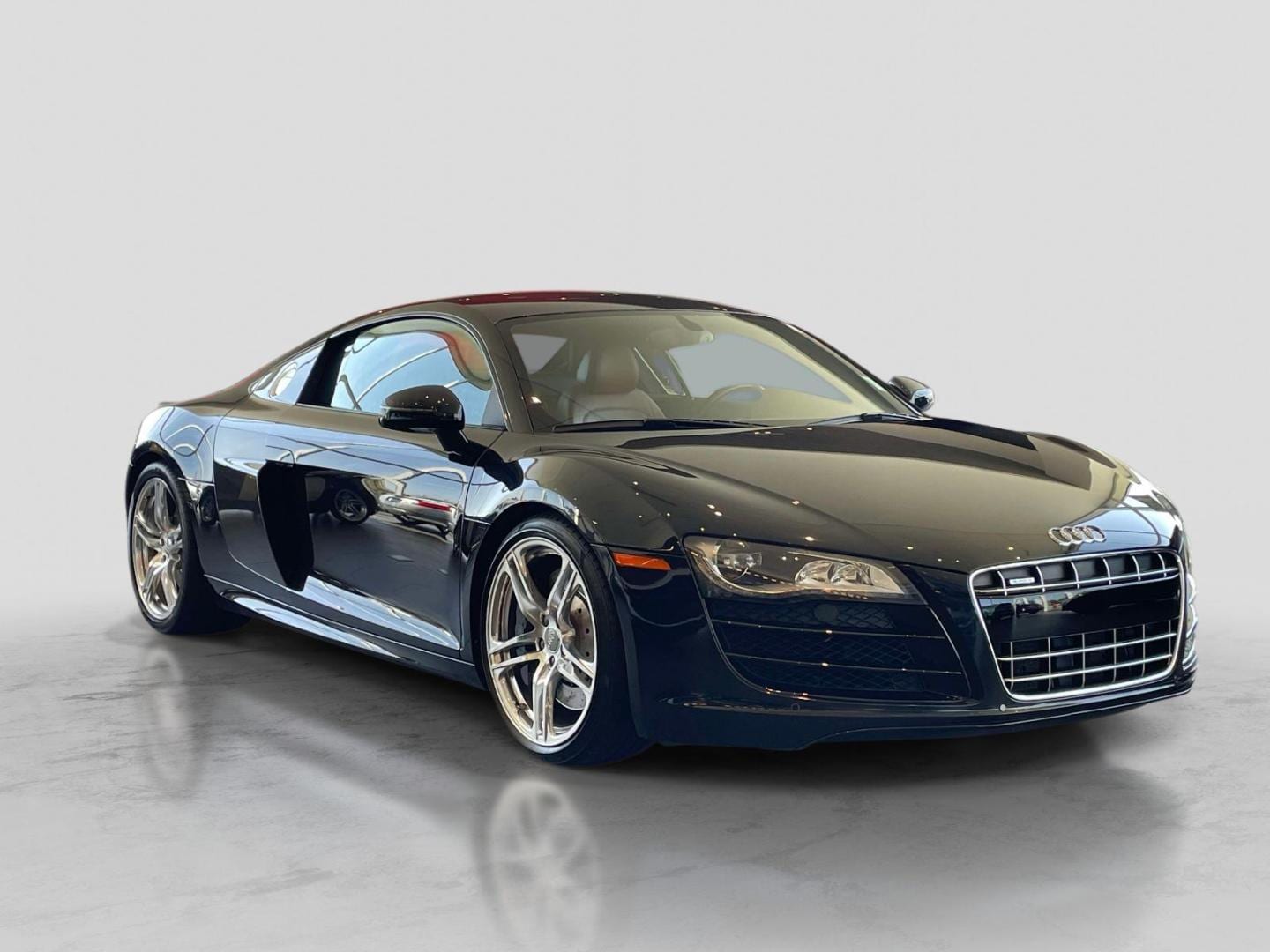 2012 Audi R8 5.2 quattro R tronic's photo