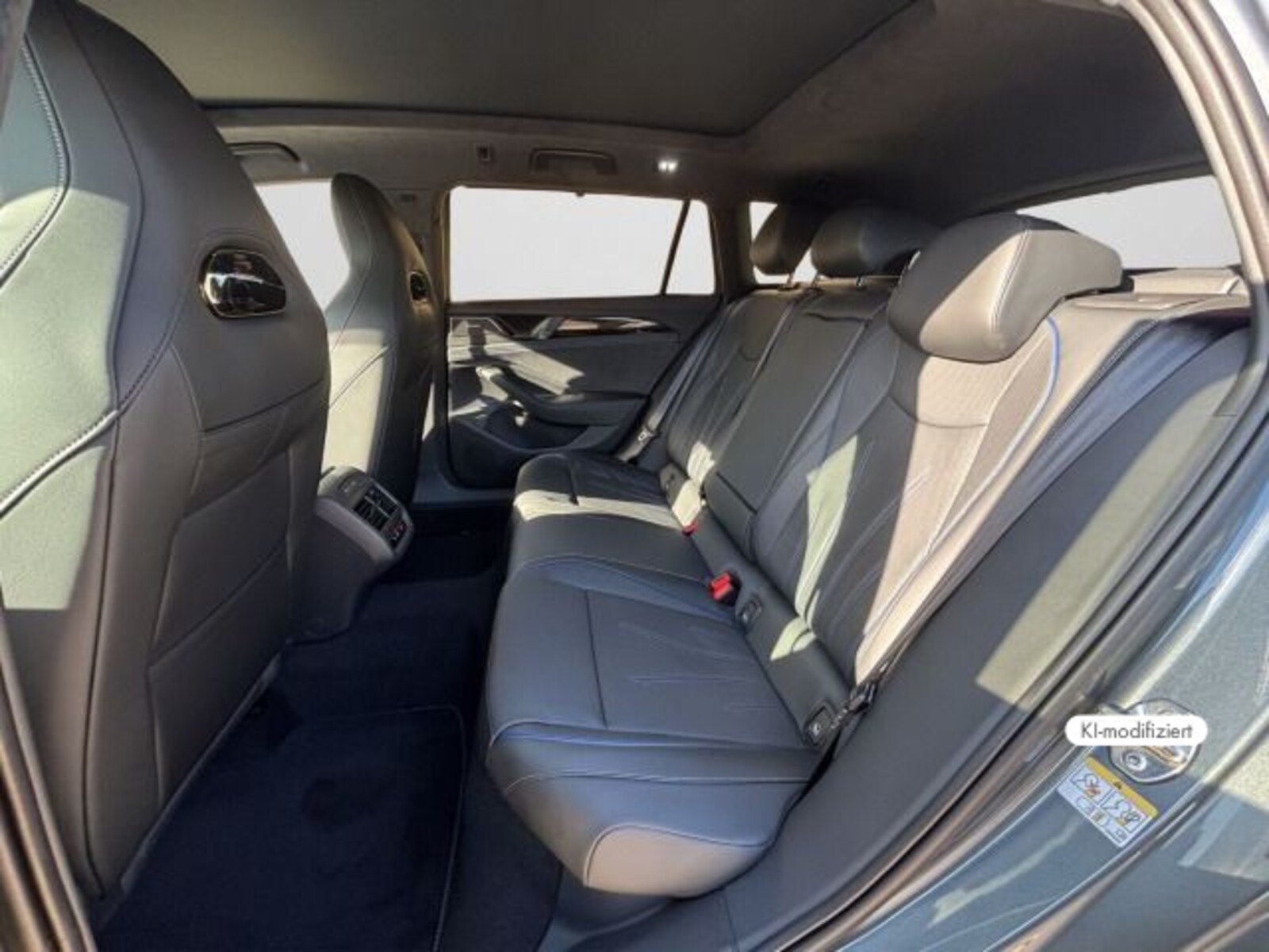 Volkswagen Passat – Bild 13