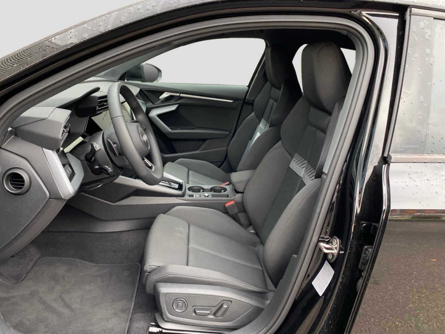 Bild über Audi A3 Sportback TFSI e TFSI e 150 kW S tronic - für weitere Informationen kontaktieren Sie den Audi Partner