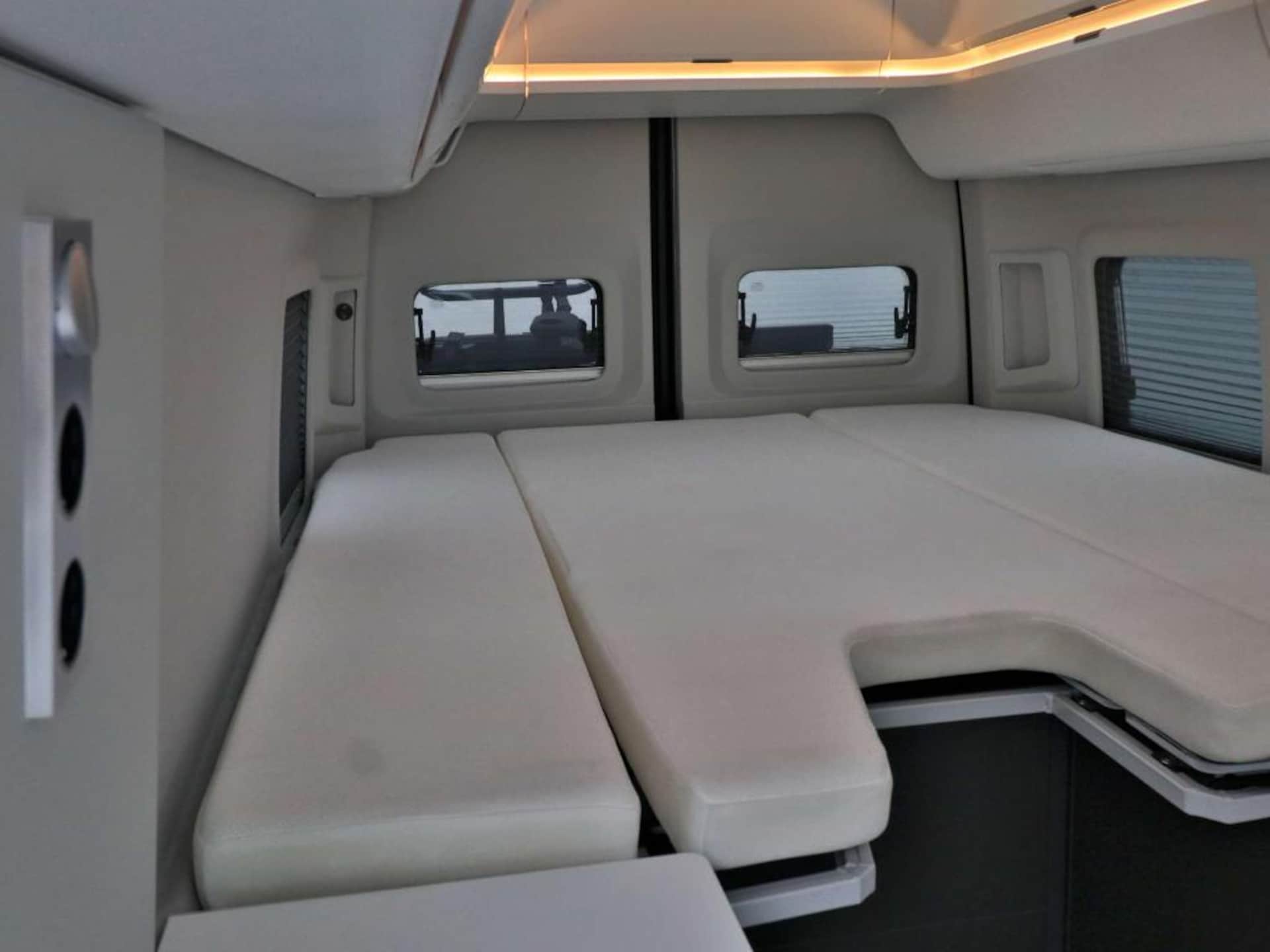 Volkswagen Grand California 680
