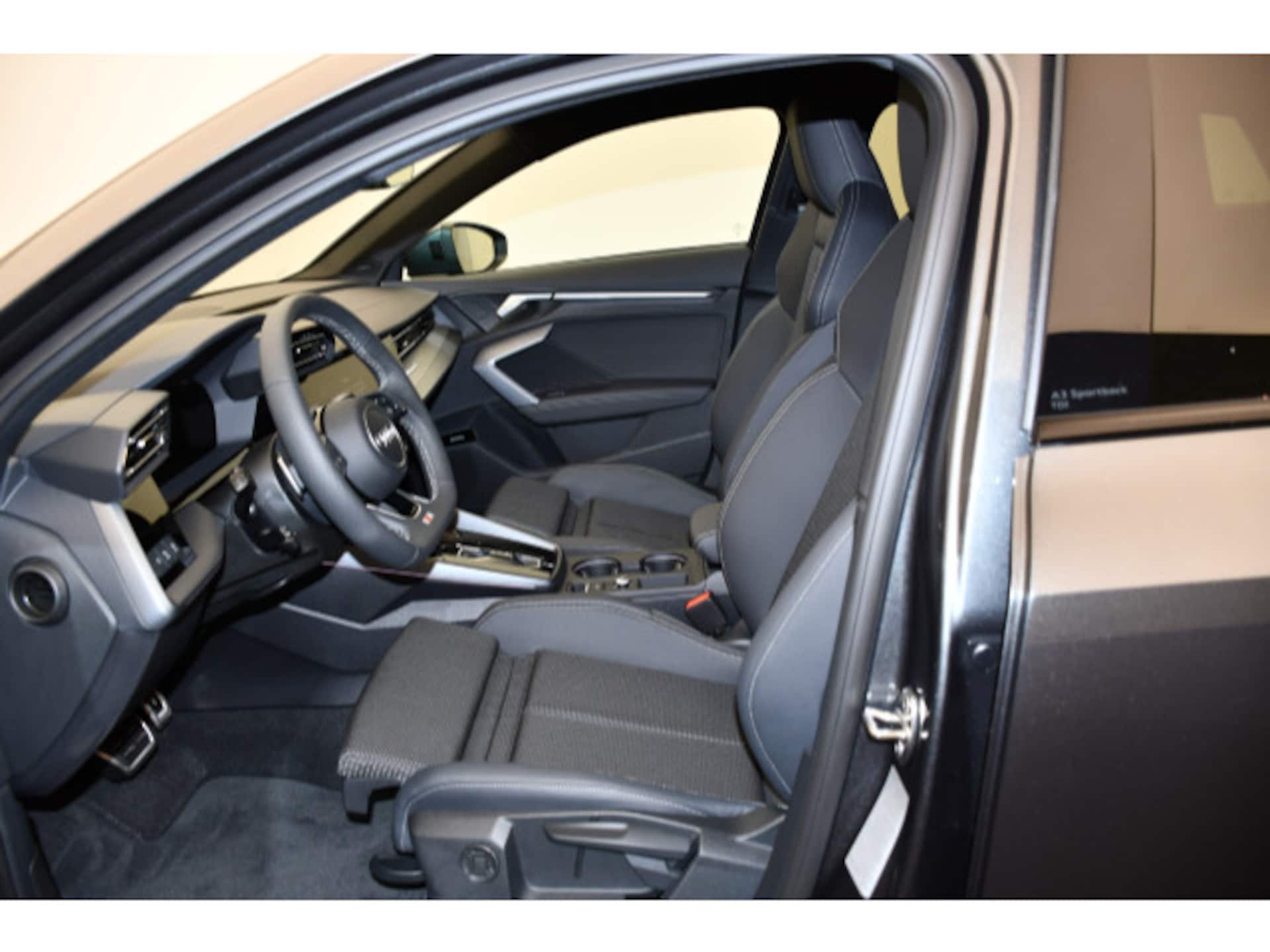Audi A3 Sportback S line