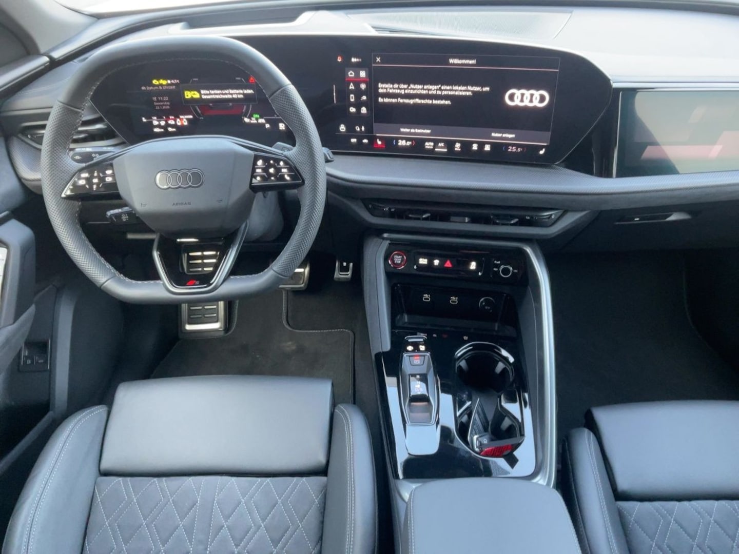 Bild über Audi Q5 SUV e-hybrid e-hybrid quattro 220 kW S tronic - für weitere Informationen kontaktieren Sie den Audi Partner
