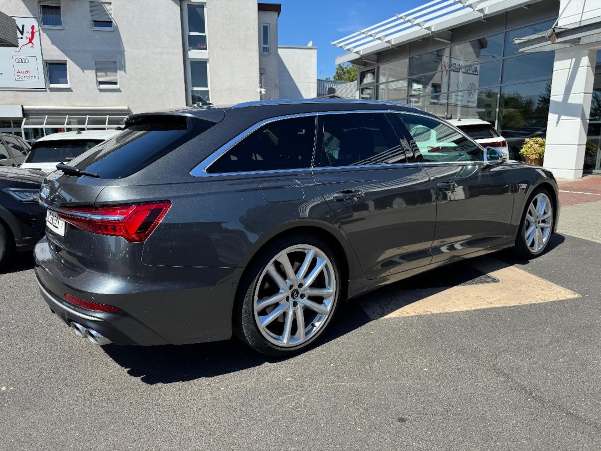 Audi S6 Avant