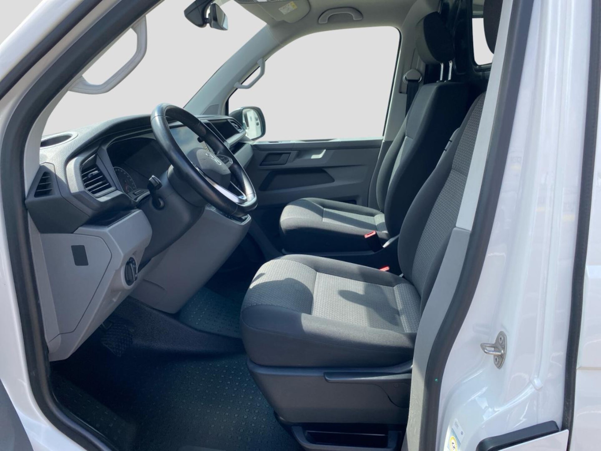Volkswagen T6.1 Transporter Kasten kurzer Radstand