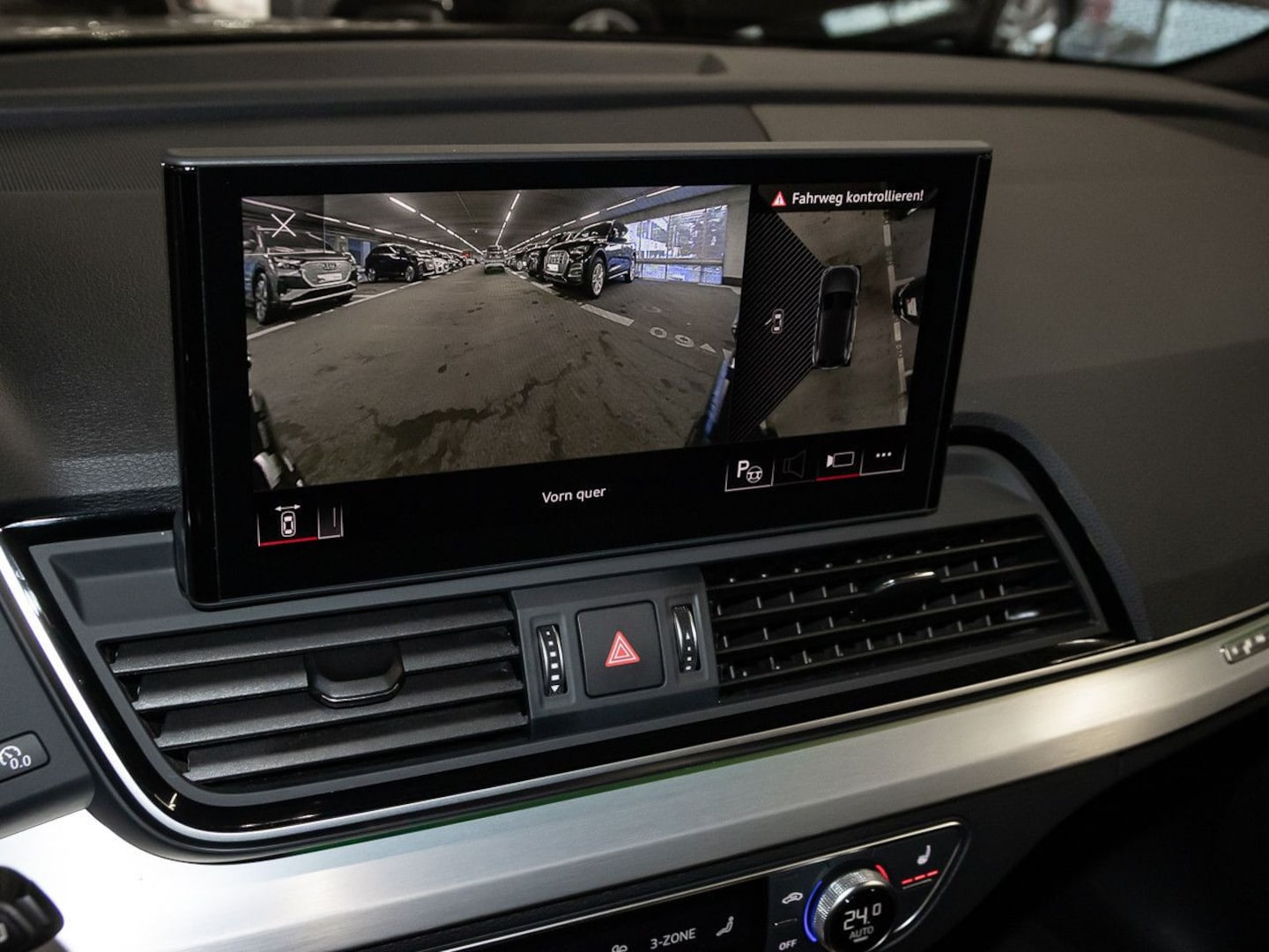 Bild über Audi Q5 40 TFSI quattro S tronic - für weitere Informationen kontaktieren Sie den Audi Partner
