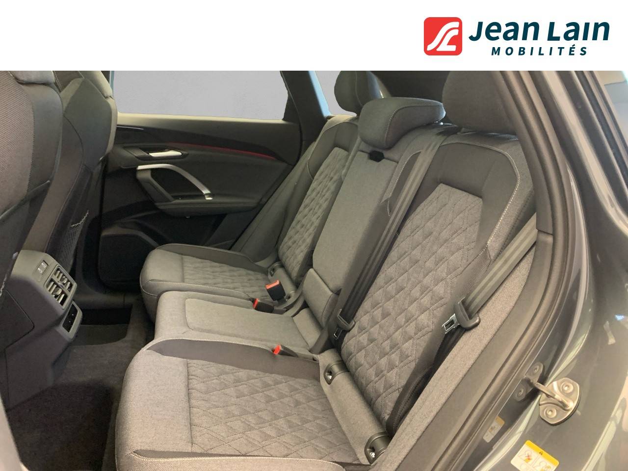 Image about Audi Q5 e-hybrid S line e-hybrid quattro 299 chS tronic