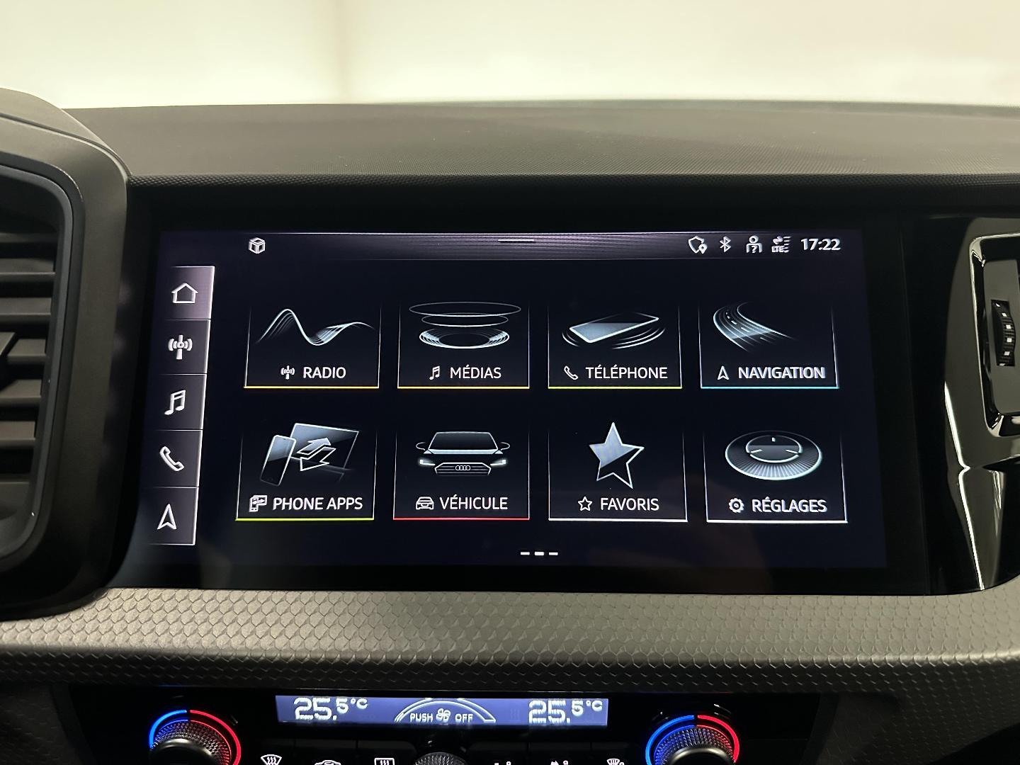 Image about Audi A1 Sportback S line plus 30 TFSI 85 kW (116 ch) S tronic