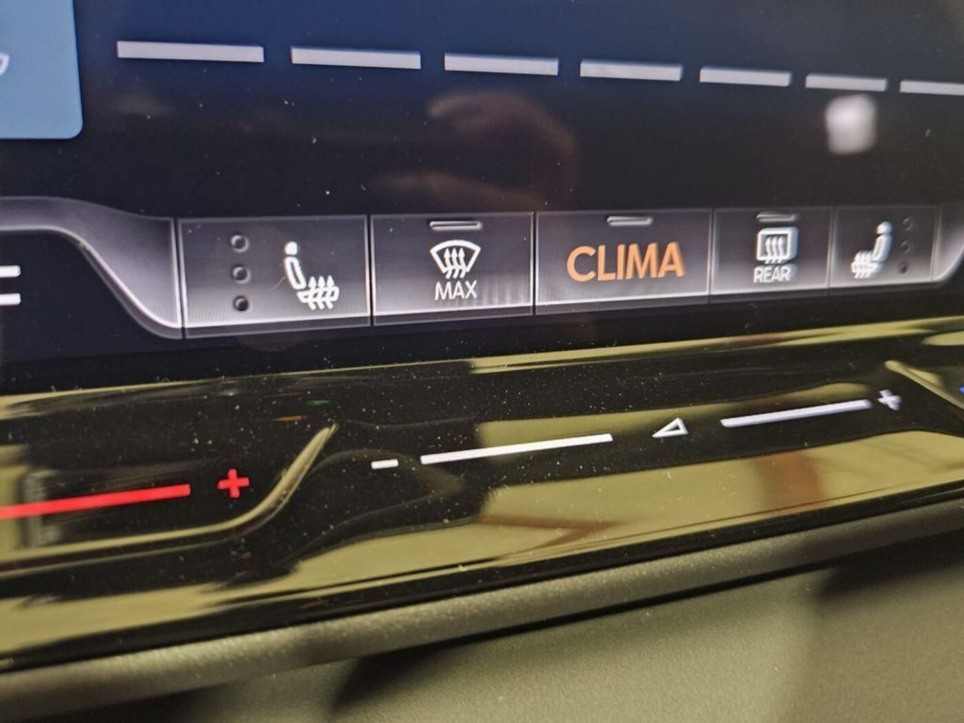 CUPRA Terramar 1.5 eTSI Beyond DSG 110 kW (150 CV) — photo 20