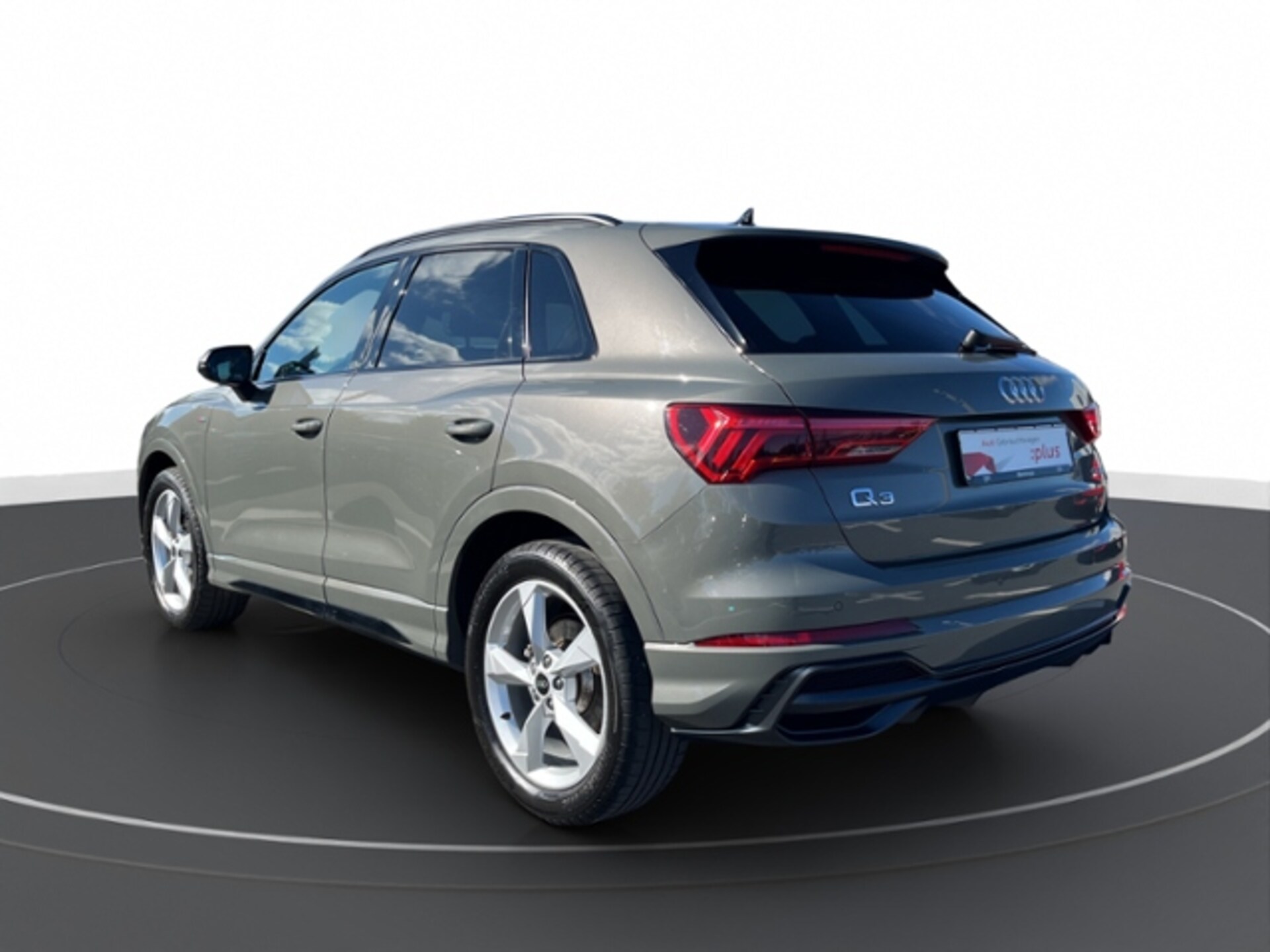 Audi Q3 SUV S line