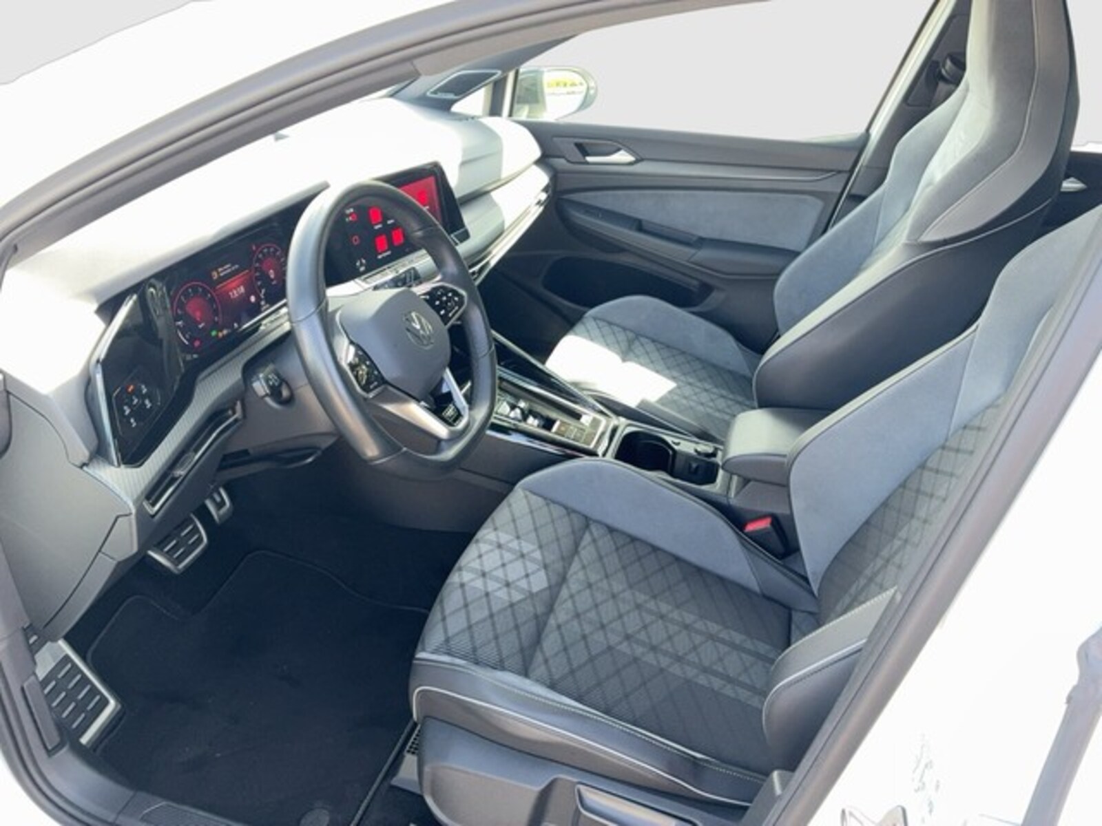 Volkswagen Golf – Bild 8