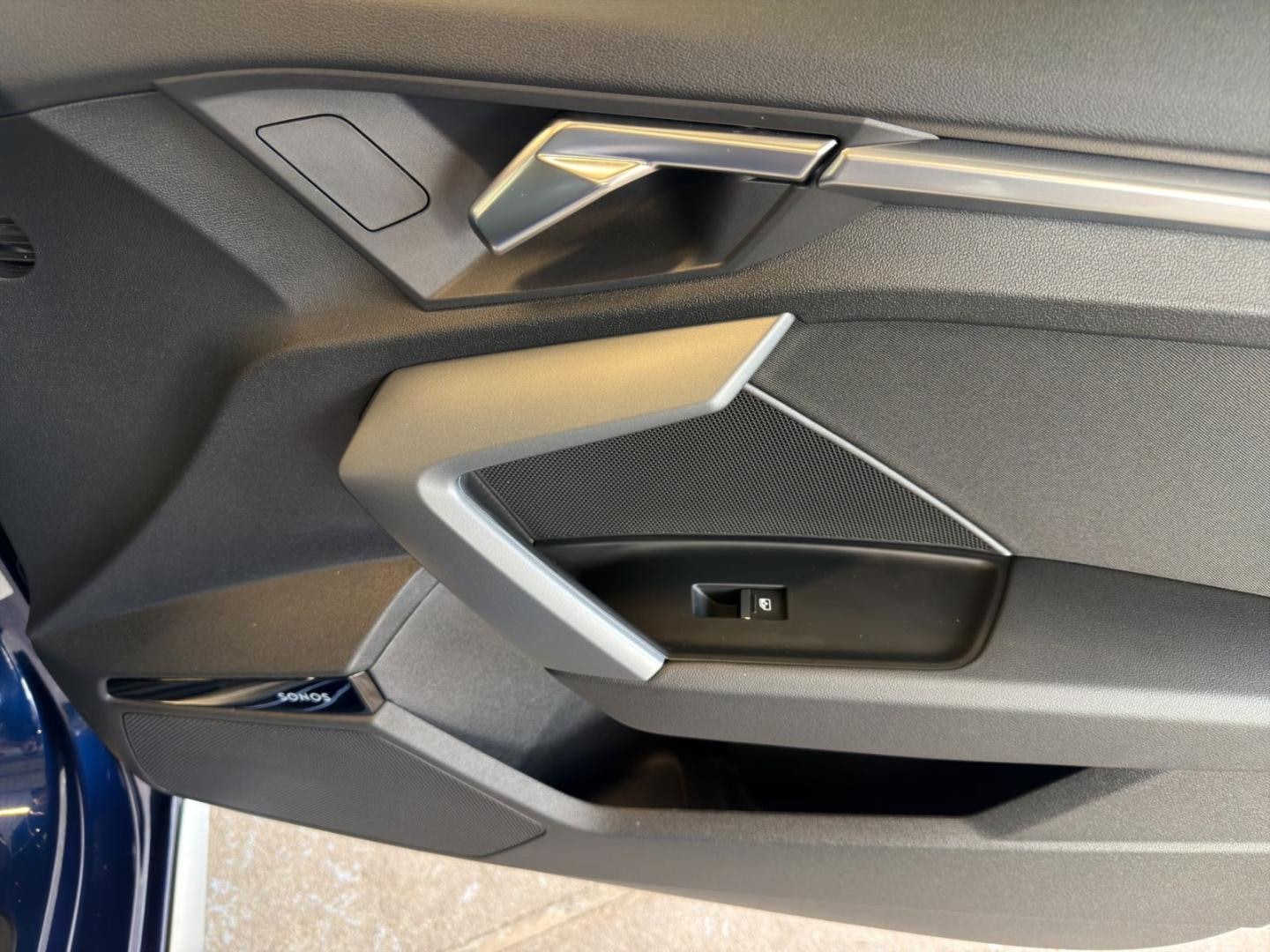 Bild über Audi A3 Sportback S line 35 TFSI S tronic - für weitere Informationen kontaktieren Sie den Audi Partner