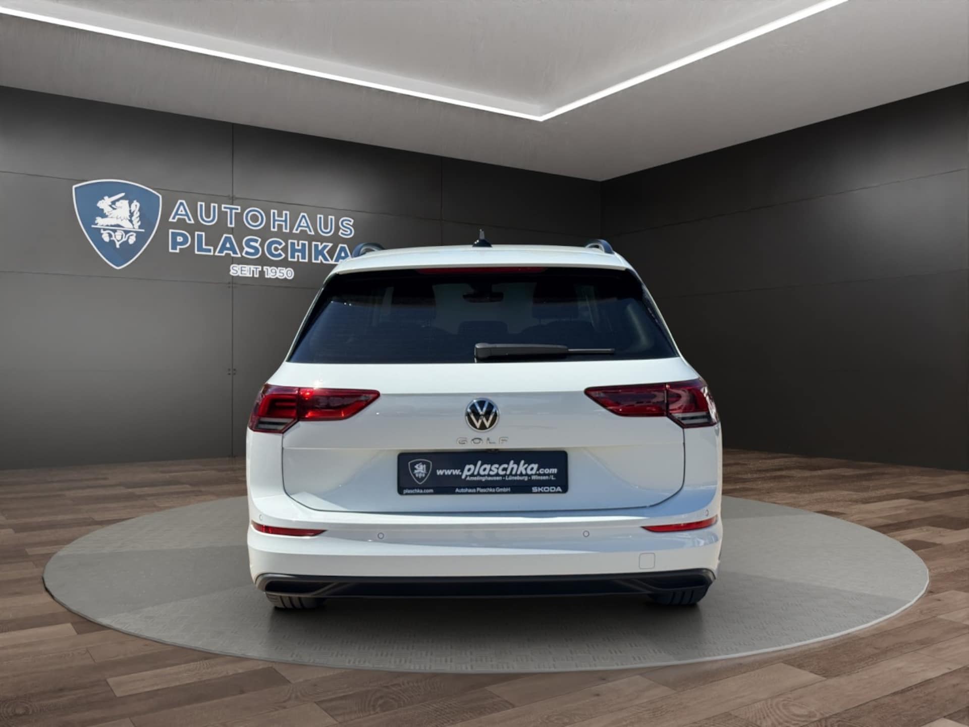 Volkswagen Golf Variant Life