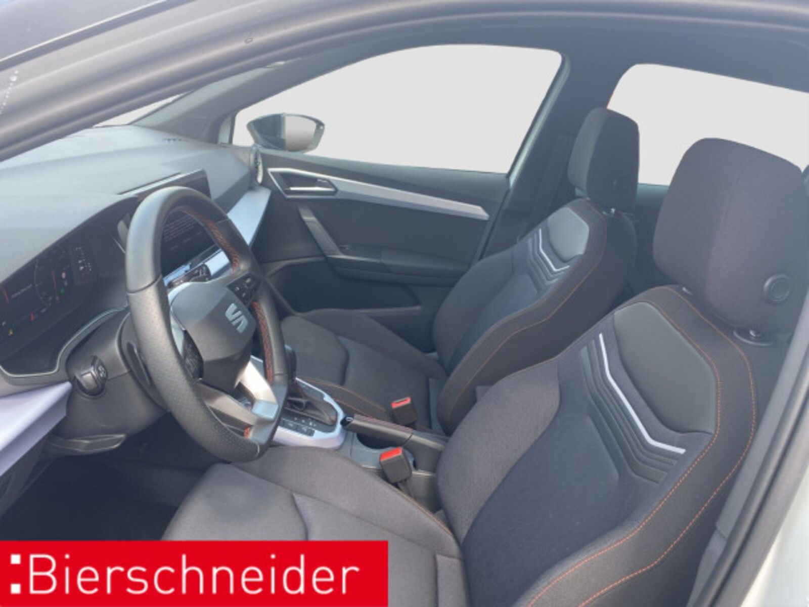 SEAT Arona – Bild 9