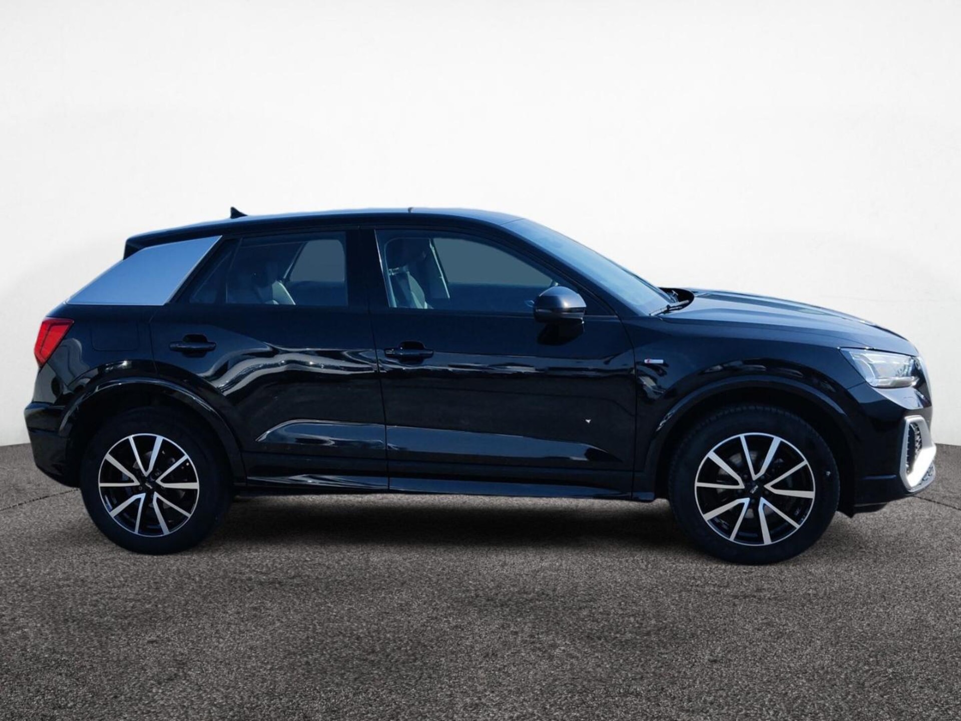 Audi Q2 S line