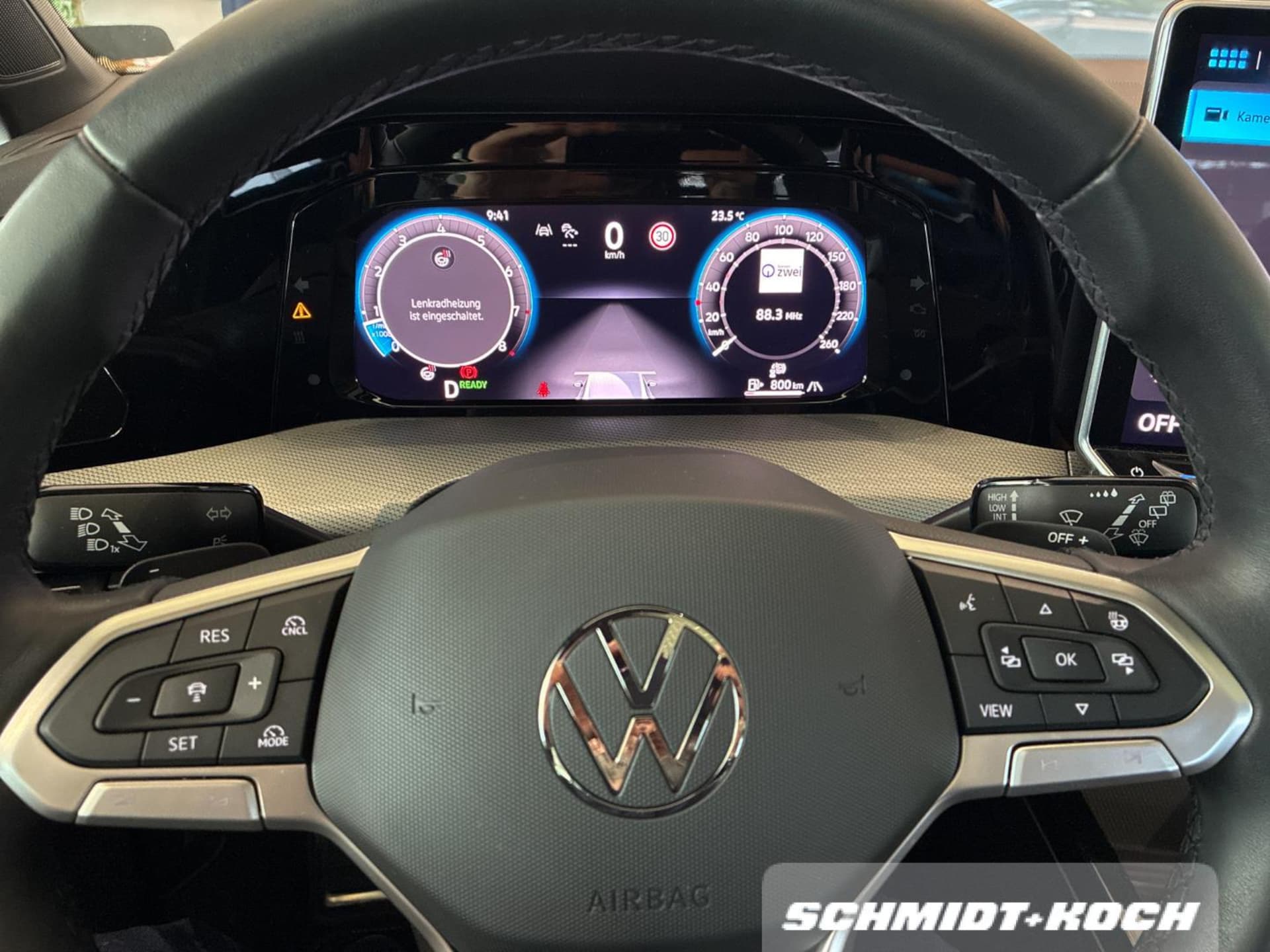 Volkswagen Golf Style