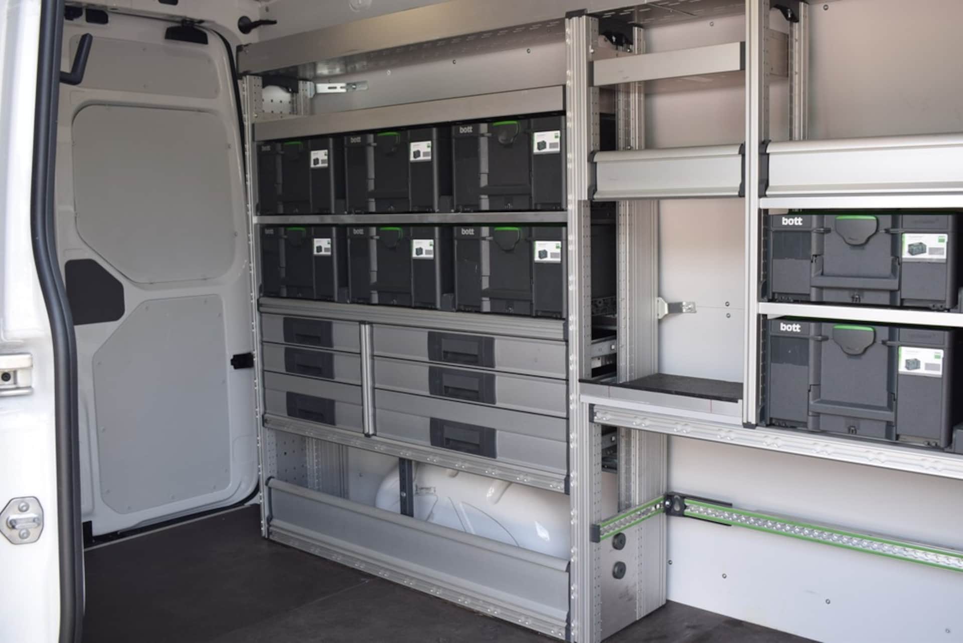 Volkswagen Crafter Kasten mittlerer Radstand