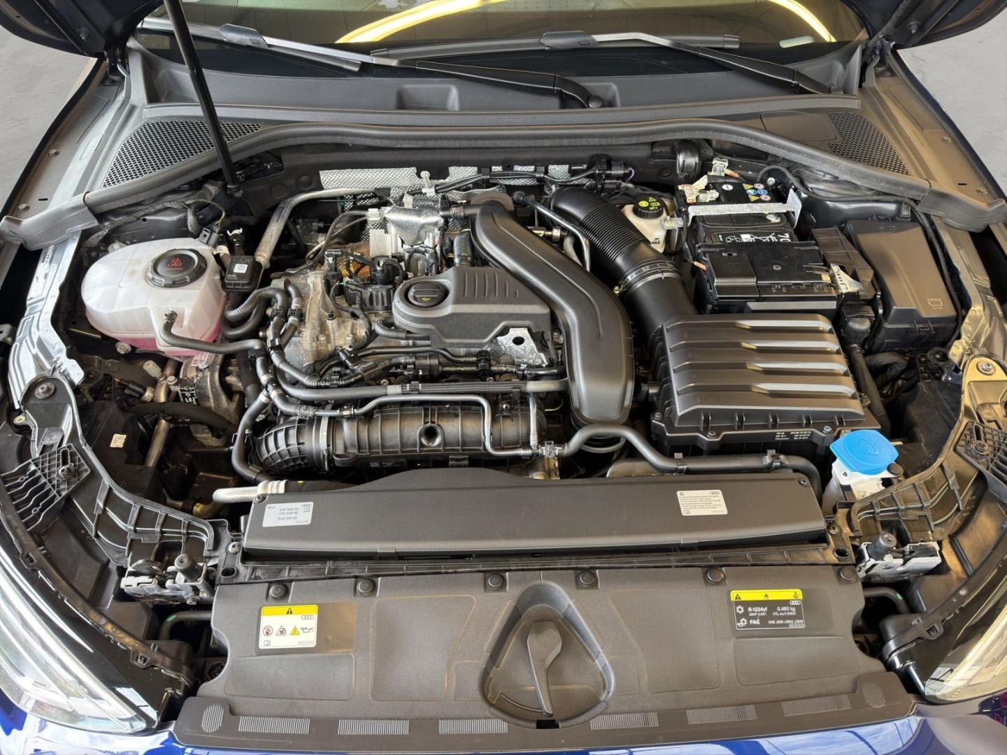 Bild über Audi A3 Sportback S line 35 TFSI S tronic - für weitere Informationen kontaktieren Sie den Audi Partner