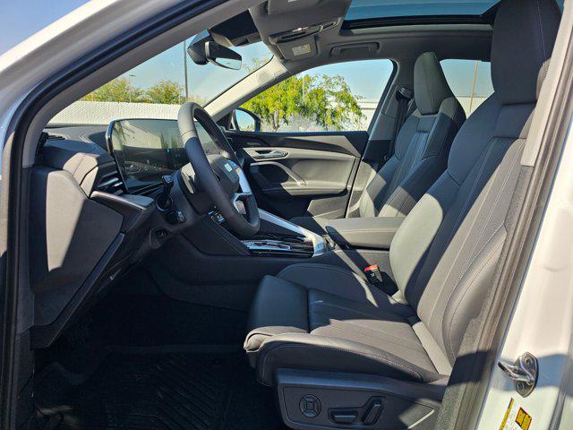 2025 Audi Q5 Premium Plus - Photo 11