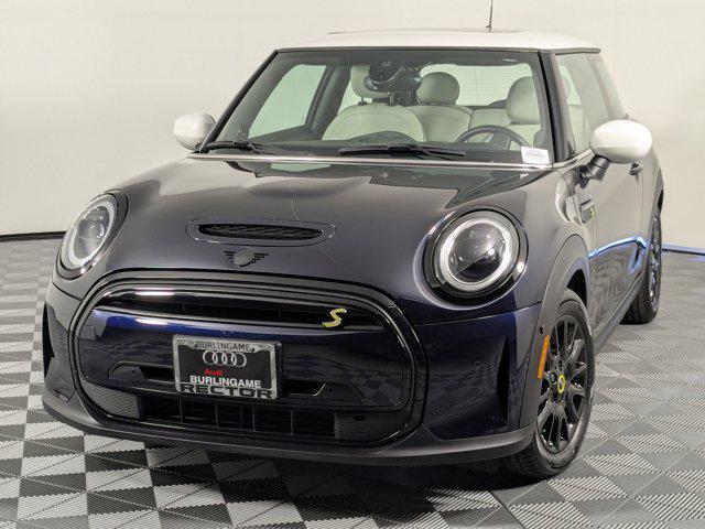 2022 MINI Hardtop 2 Door SE