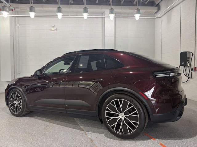 2025 Porsche Macan Electric