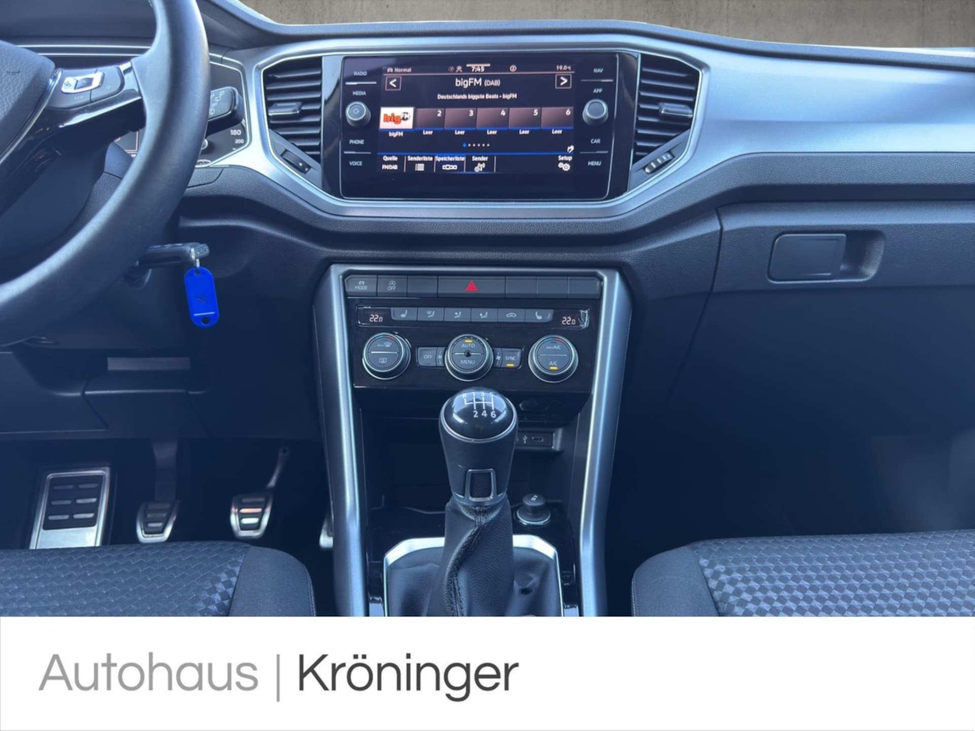 Volkswagen T-Roc Active