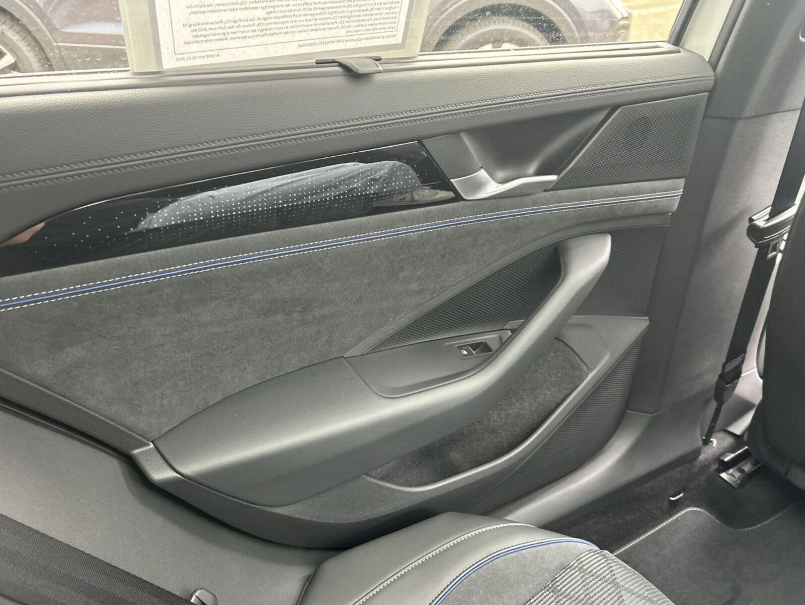 Volkswagen Passat – Bild 11