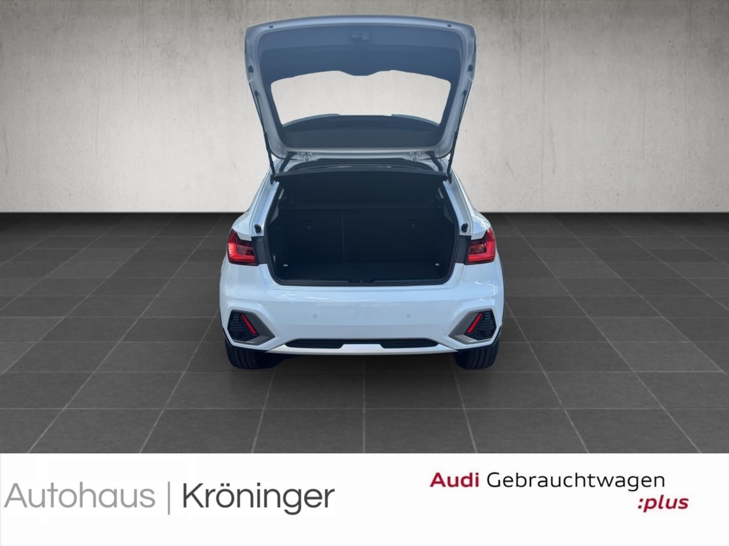 Bild über Audi A1 allstreet 30 TFSI Schaltgetriebe - für weitere Informationen kontaktieren Sie den Audi Partner