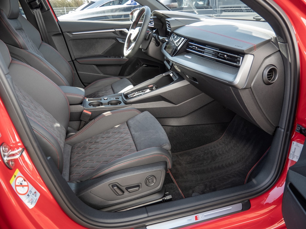Image about Audi S3 Limousine TFSI quattro S tronic