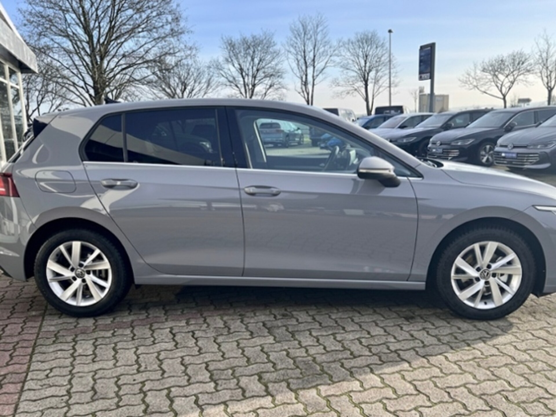 Volkswagen Golf Style