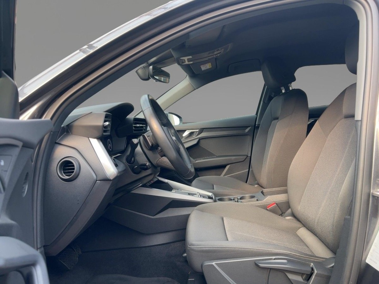 Bild über Audi A3 Sportback S line 35 TFSI S tronic - für weitere Informationen kontaktieren Sie den Audi Partner